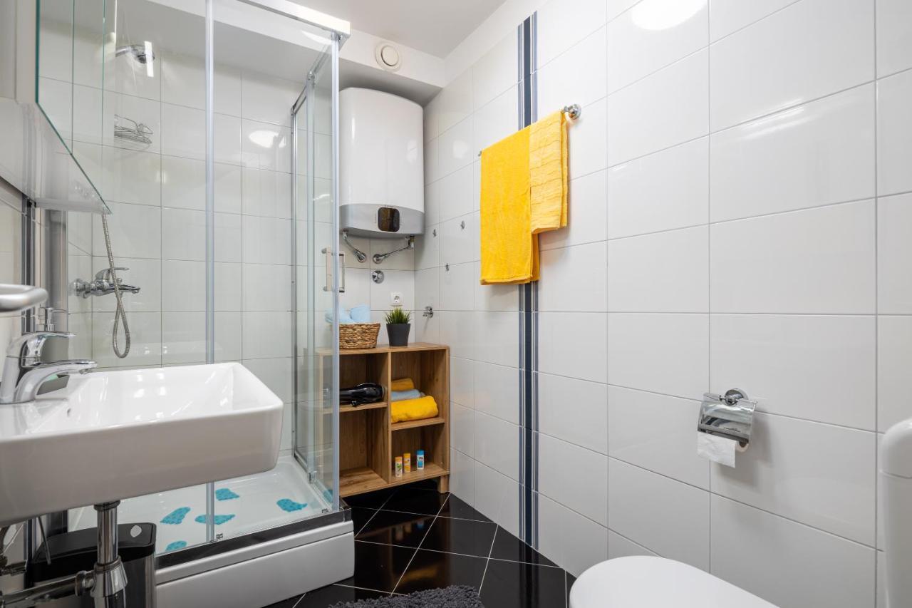 4 Us Apartman Split Kültér fotó