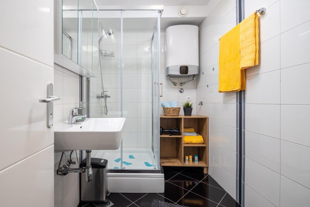 4 Us Apartman Split Kültér fotó
